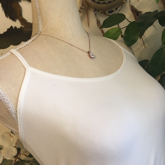 Vintage square cut cubic zirconia pendant on chain - Picture 2 of 10